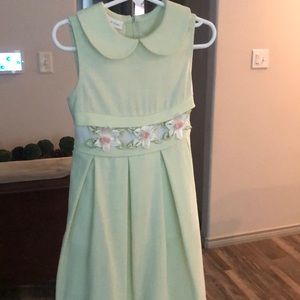 Girl’s light green dress